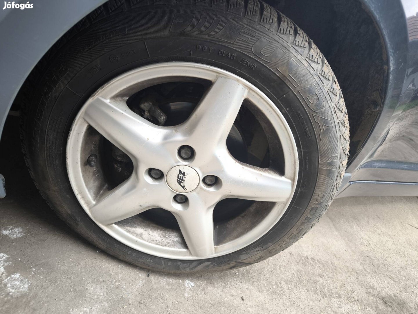 Suzuki Swift 2005 től 4x100 15" alufelni téli gumi szett 