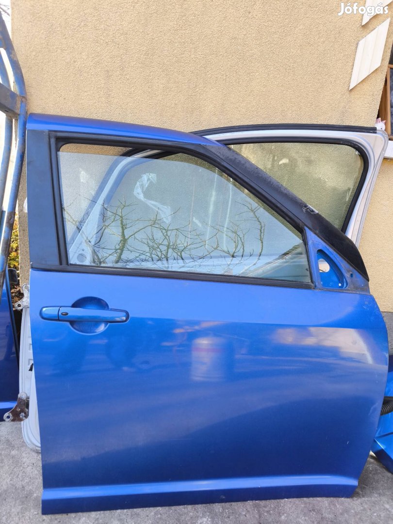 Suzuki Swift 2005 től jobb első ajtó 