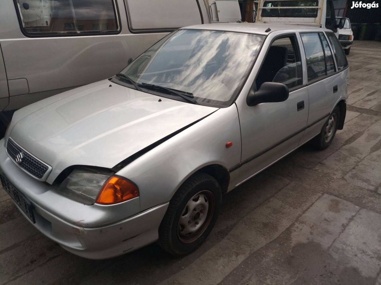 Suzuki Swift 2.bontás, ajtó, ajtózár, ablakemelő, kilincs