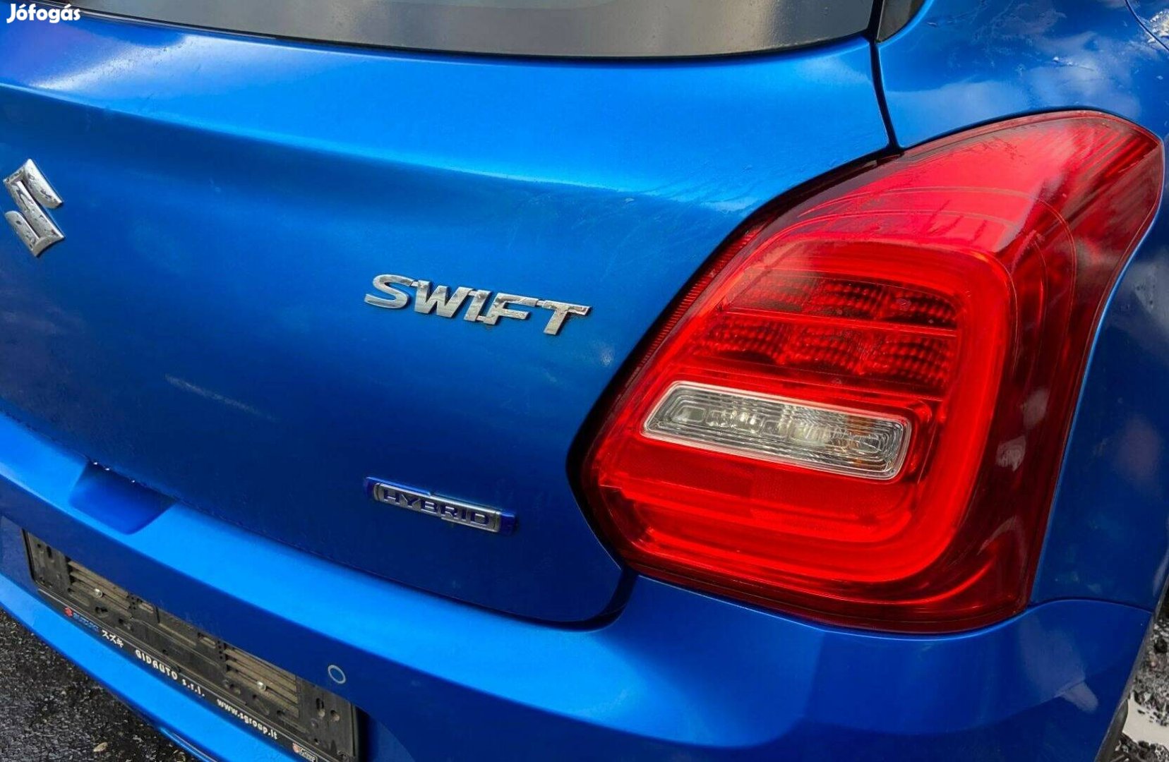 Suzuki Swift A2L , Kalaptartó , Gyári ! (2016-23)