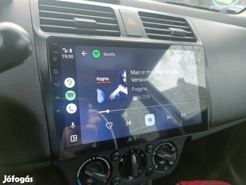 Suzuki Swift Android Multimédia Carplay GPS Rádió Tolatókamerával