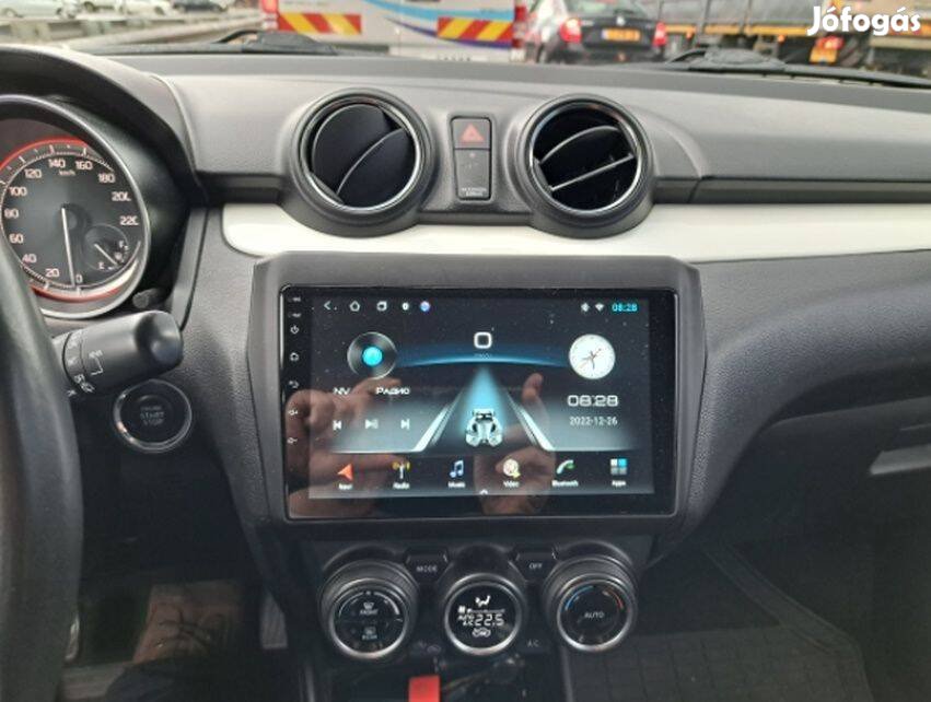 Suzuki Swift Android Multimédia GPS Rádió Tolatókamerával