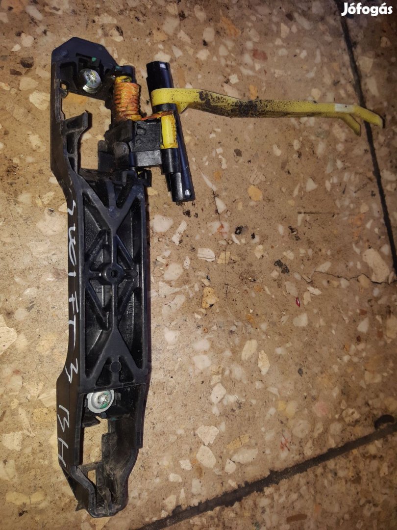 Suzuki Swift III 04-10 Bal Hátsó Külső Ajtókilincs Szerkezet