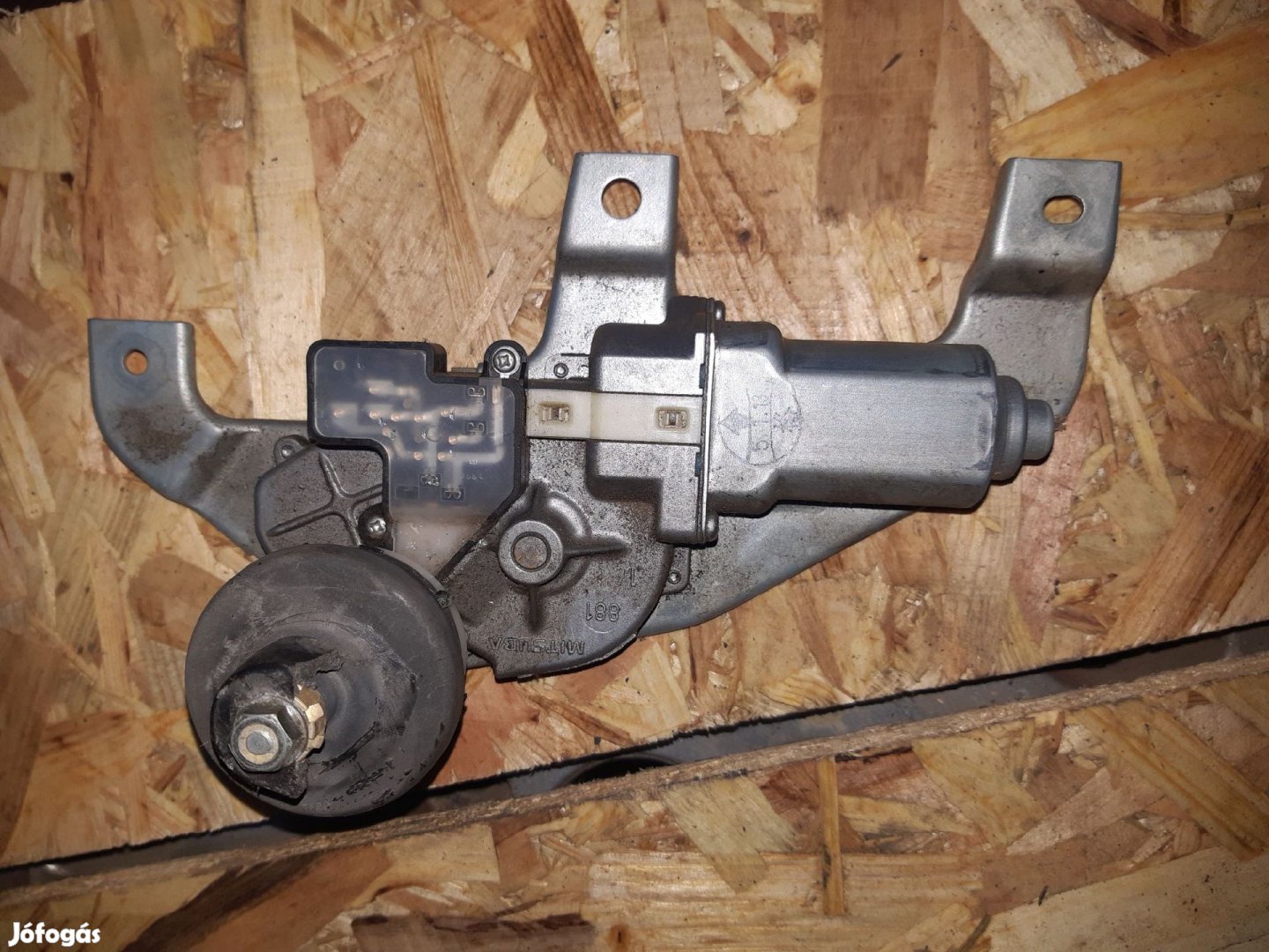 Suzuki Swift III 04-10 Hátsó Ablaktörlő Motor
