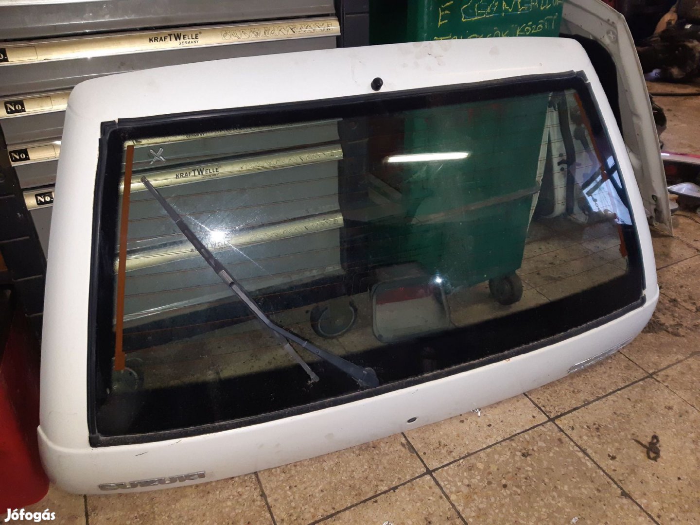 Suzuki Swift II 92-03 Csomagtér Ajtó