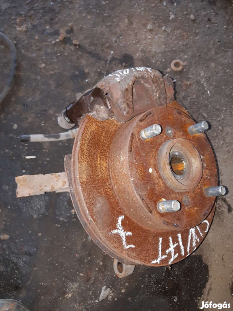 Suzuki Swift II 92-03 Jobb Első Csonkállvány Kerékaggyal