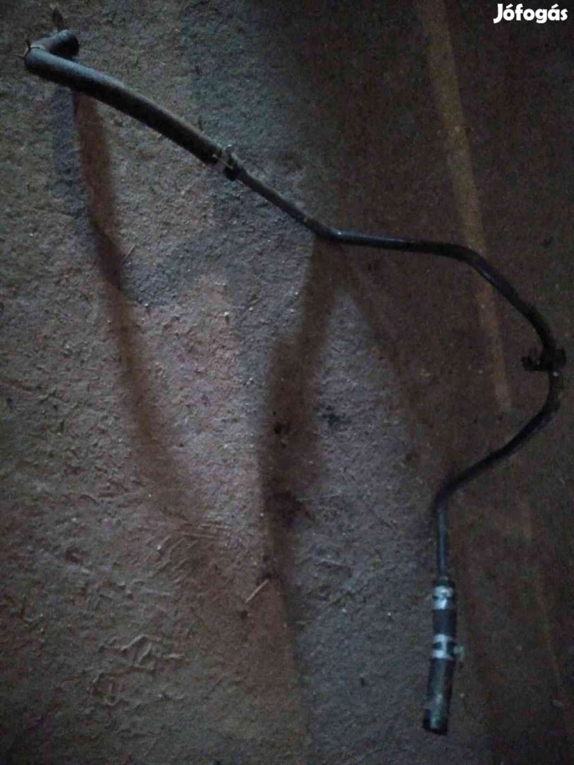 Suzuki Swift II 92-03 Szervócső