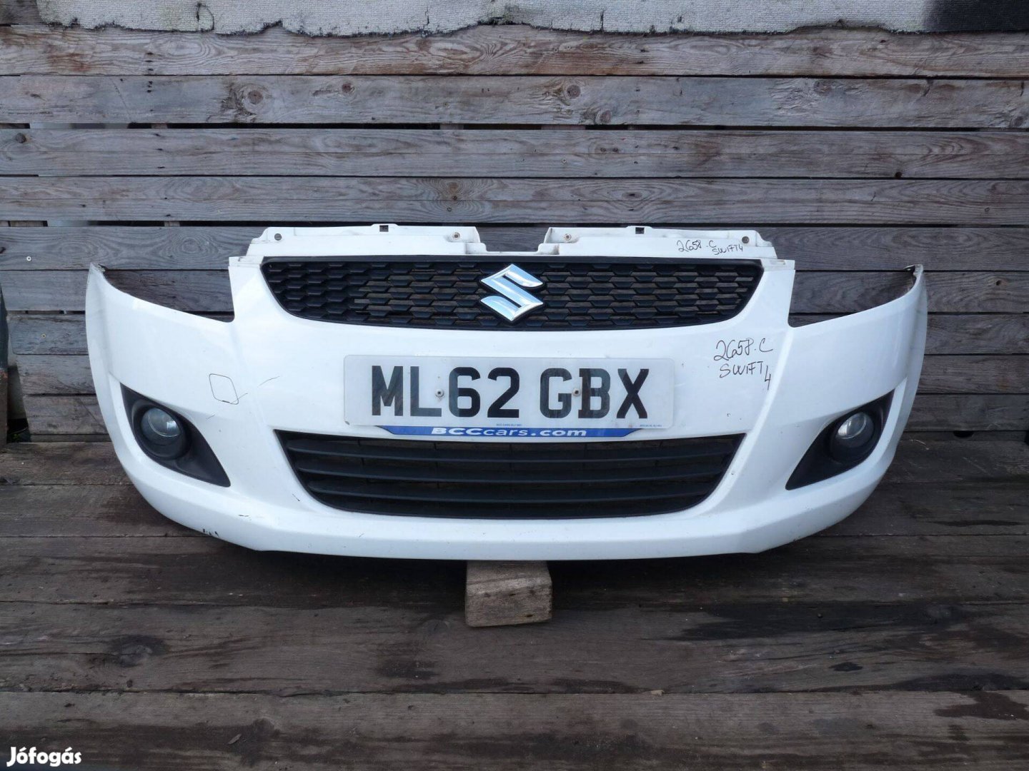 Suzuki Swift IV. első lökhárító