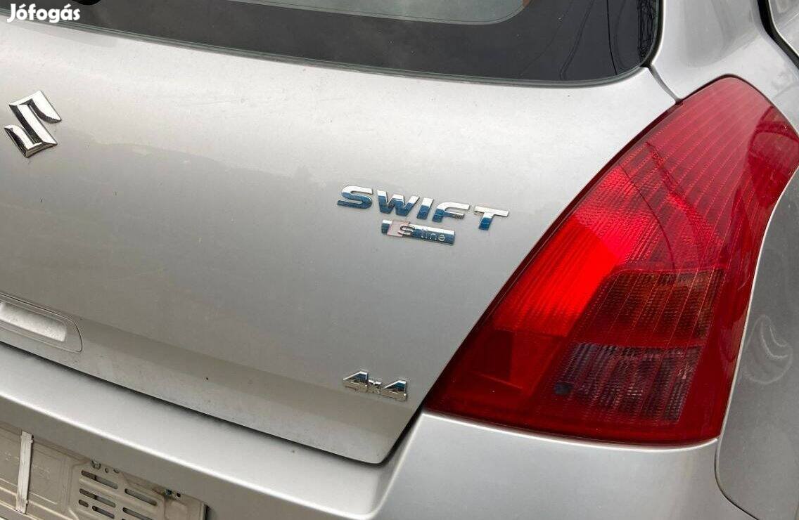 Suzuki Swift Kalaptartó , Hátsó Futómű , Gyári !(2004-10)