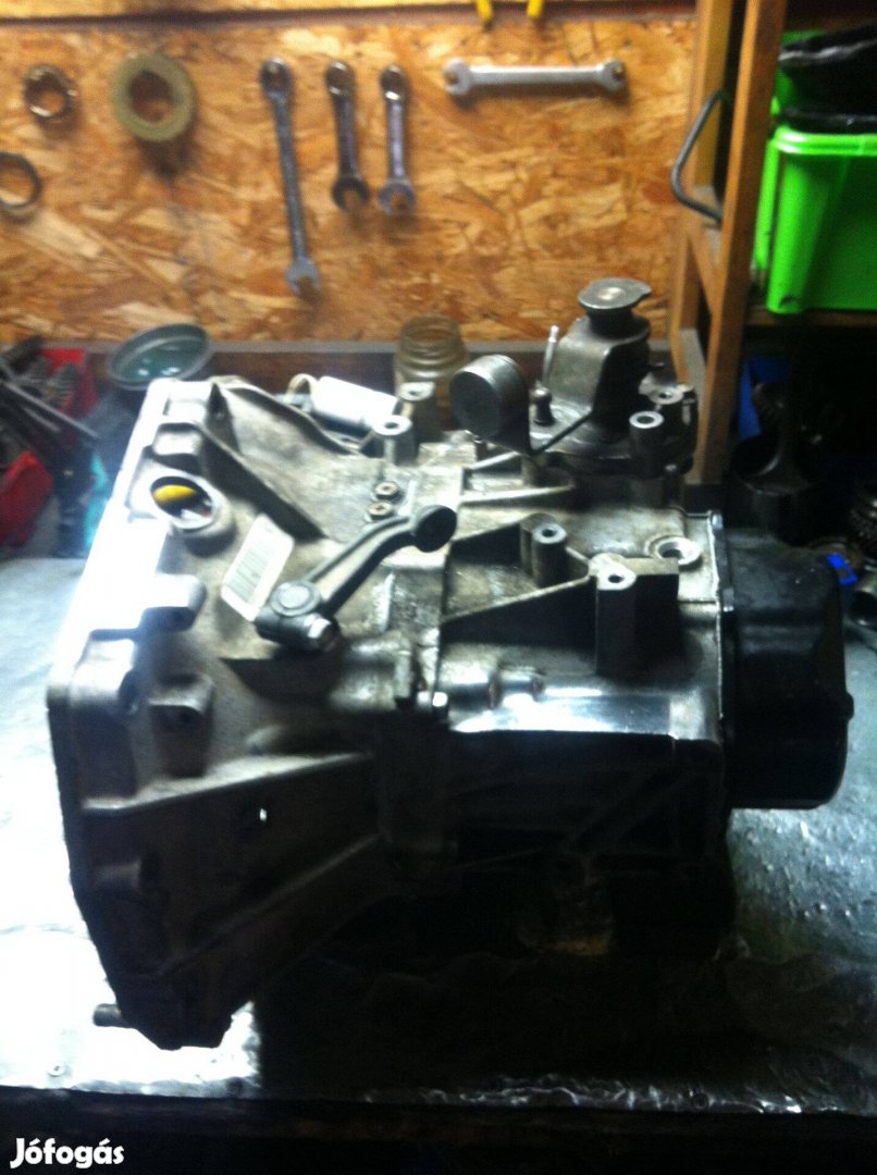 Suzuki Swift M13A felújított váltó