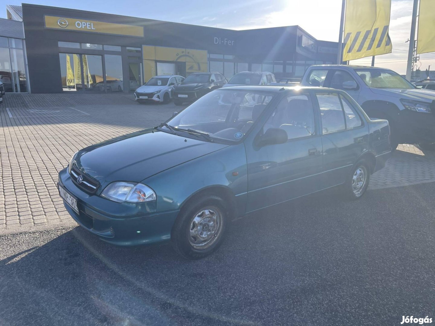 Suzuki Swift Sedan 1.3 16V GL