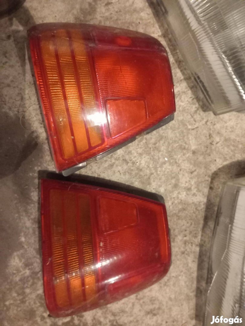 Suzuki Swift Sedan Hátsó Lámpa Párban (Postázom is)