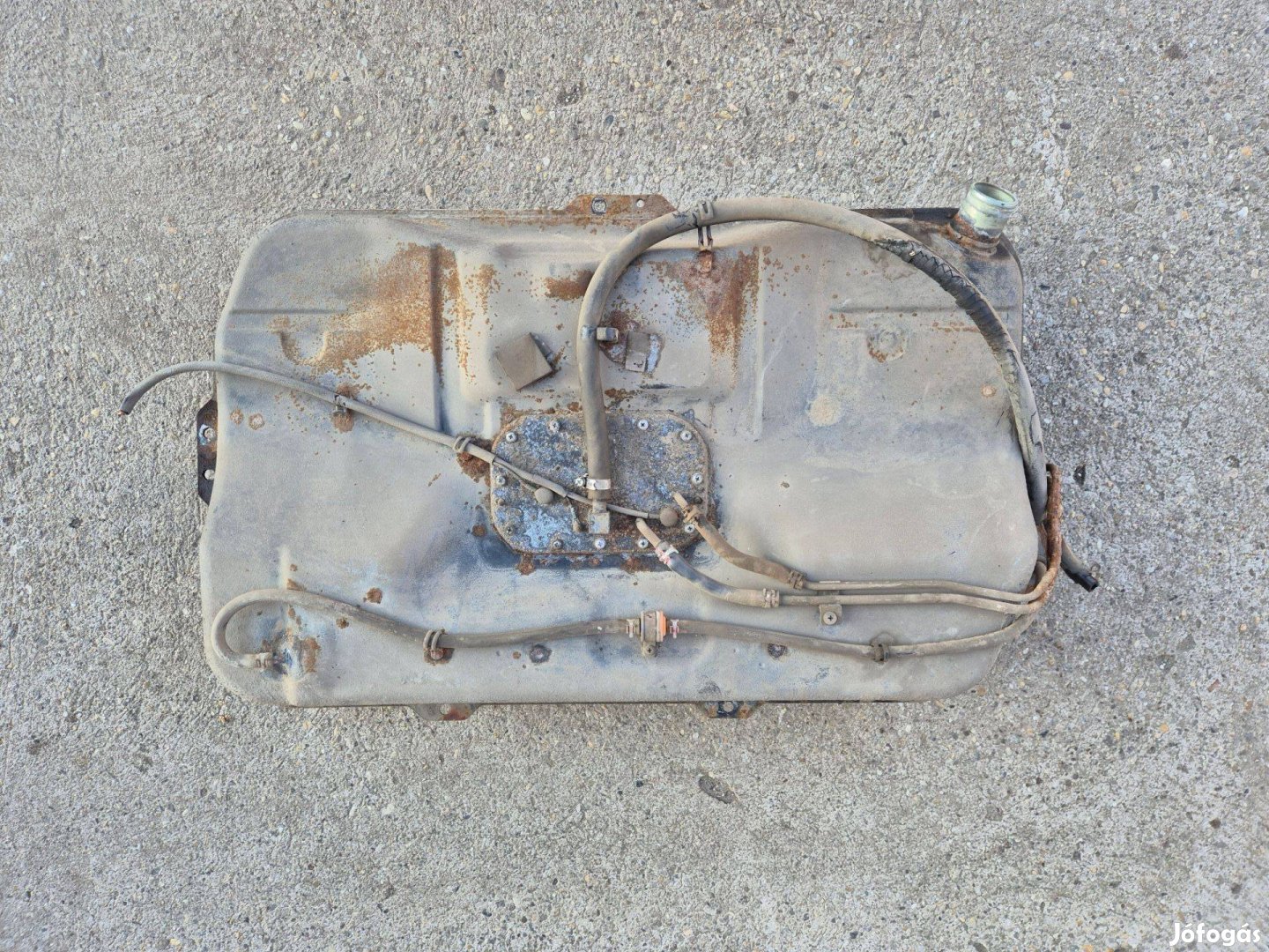 Suzuki Swift Üzemanyag tank Ac-val