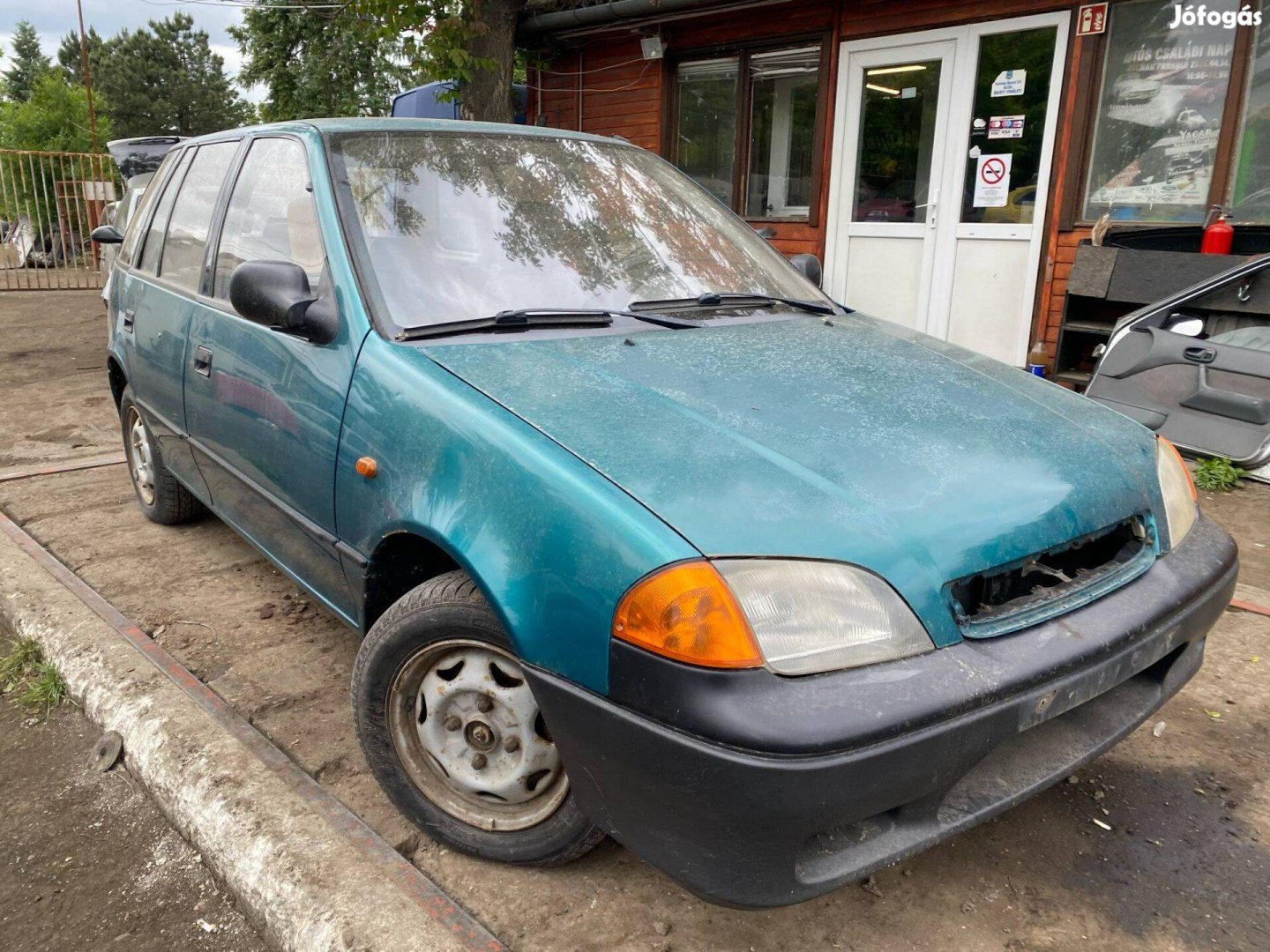 Suzuki Swift (2000) 1.3i G13BA Alkatrészek #M2653