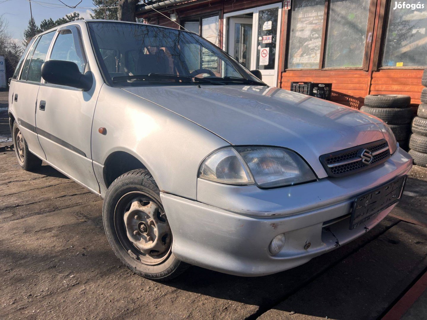 Suzuki Swift (2002) 1.0i G10A Alkatrészek #M2196