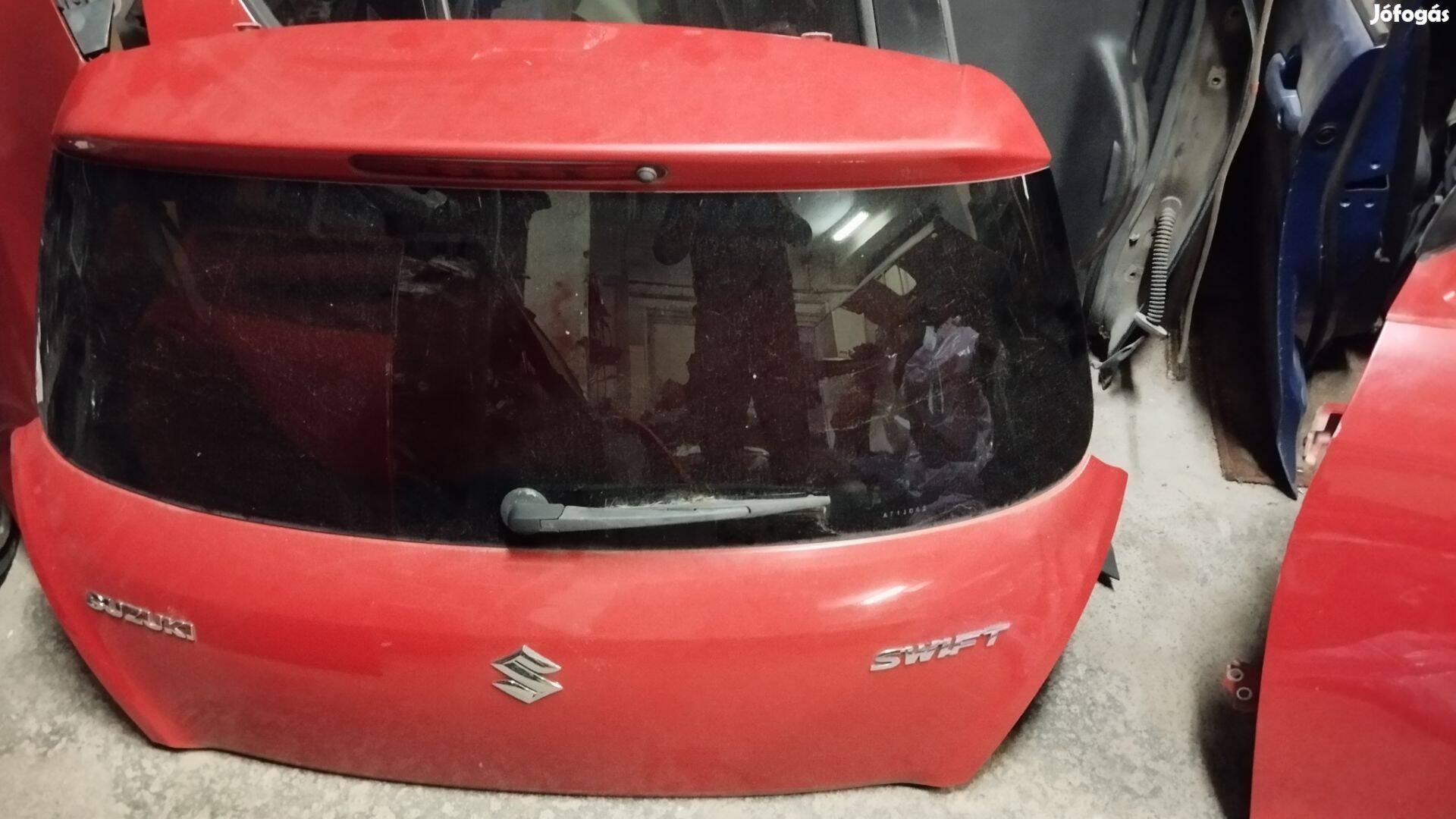 Suzuki Swift (2010-2016) csomagtér ajtó