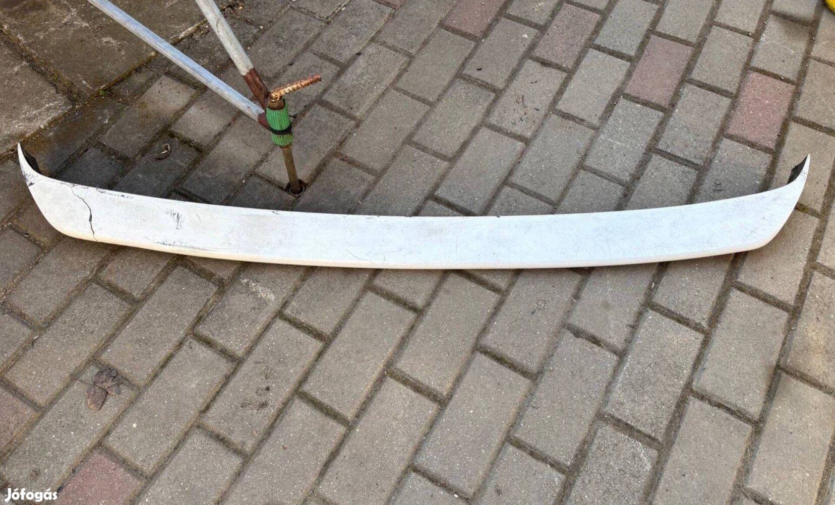 Suzuki Swift alsó középső szárny spoiler