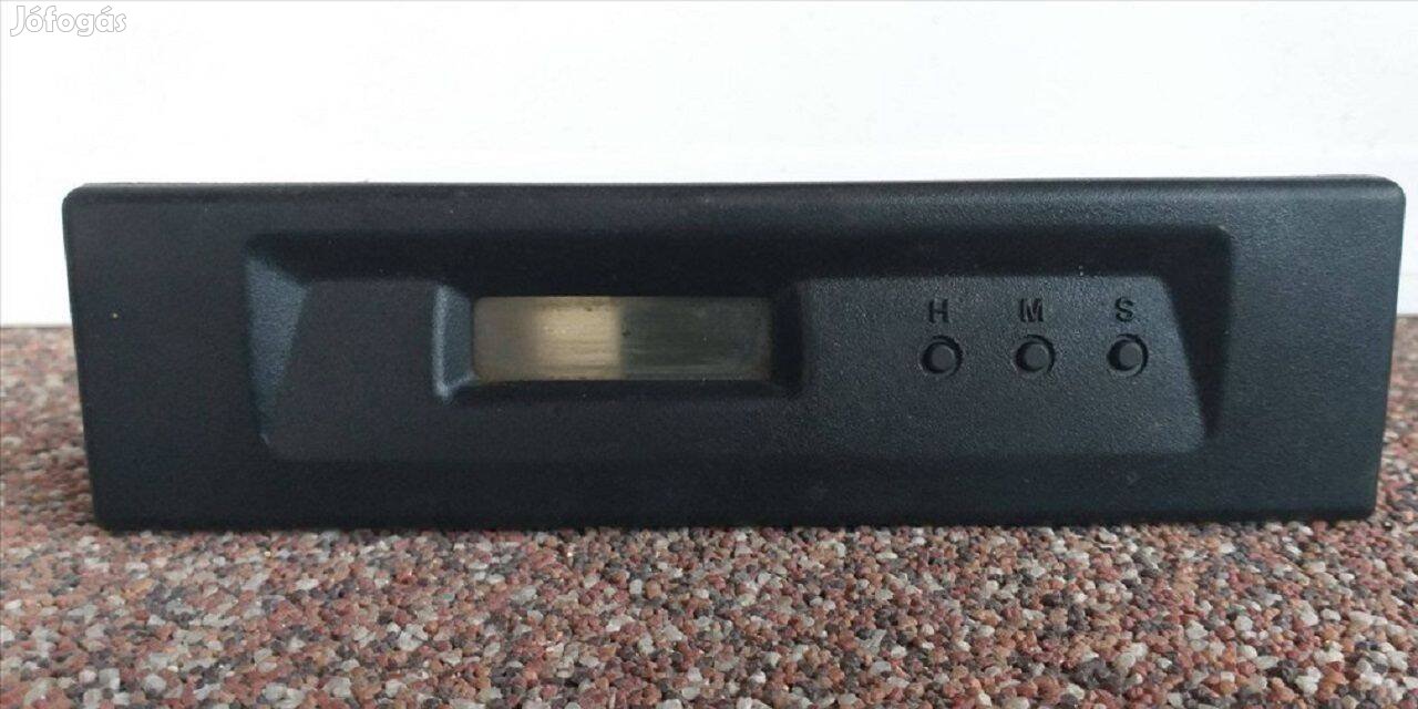 Suzuki Swift alsó óra