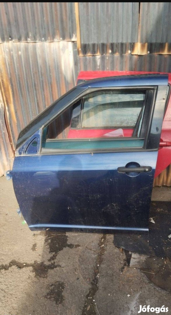 Suzuki Swift bal első ajtó