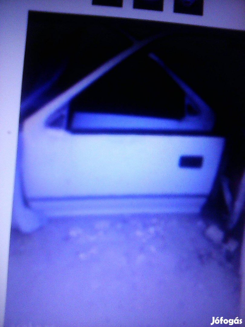 Suzuki Swift bal hátsó mechanikus ajtó 1 db