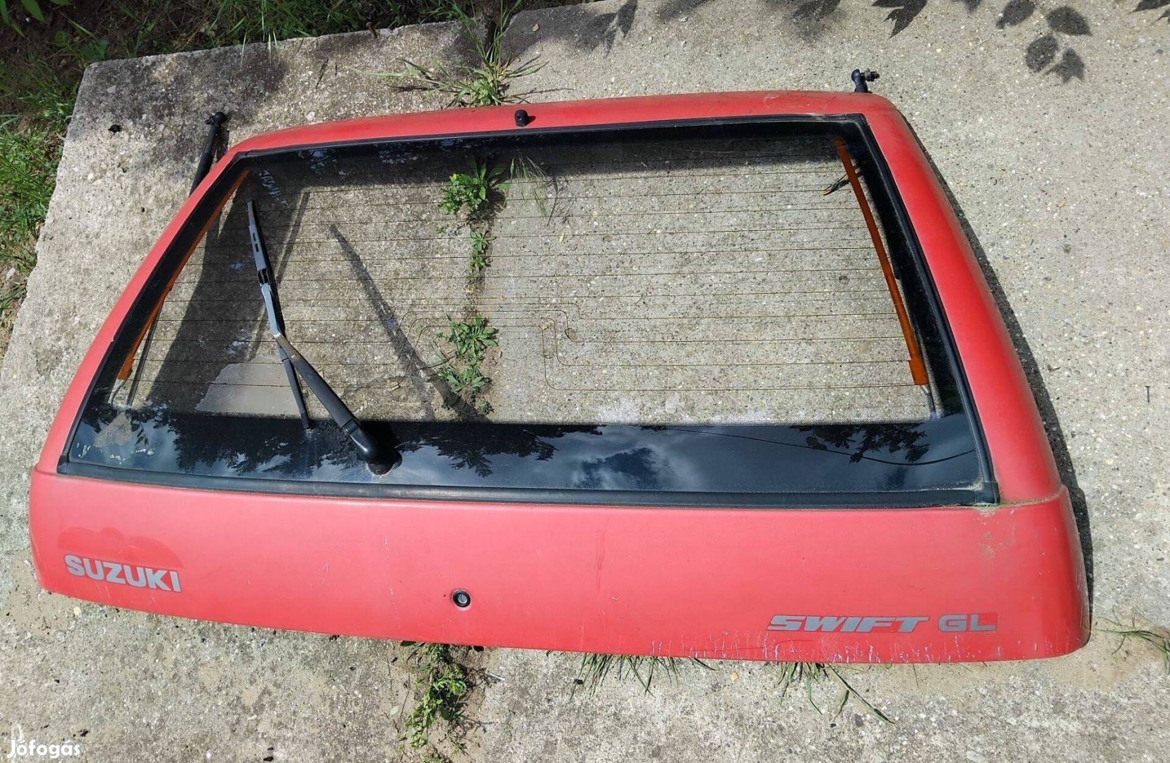 Suzuki Swift csomagtér ajtó rozsdamentes