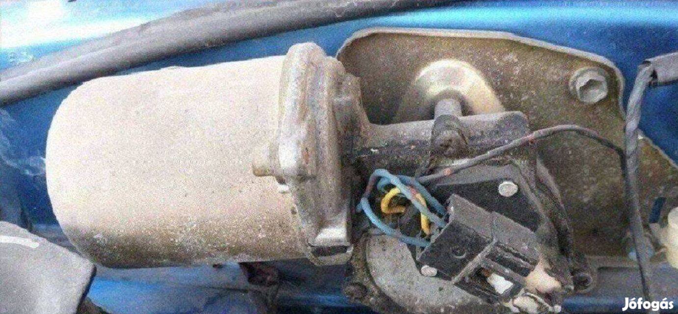 Suzuki Swift első ablaktörlő motor