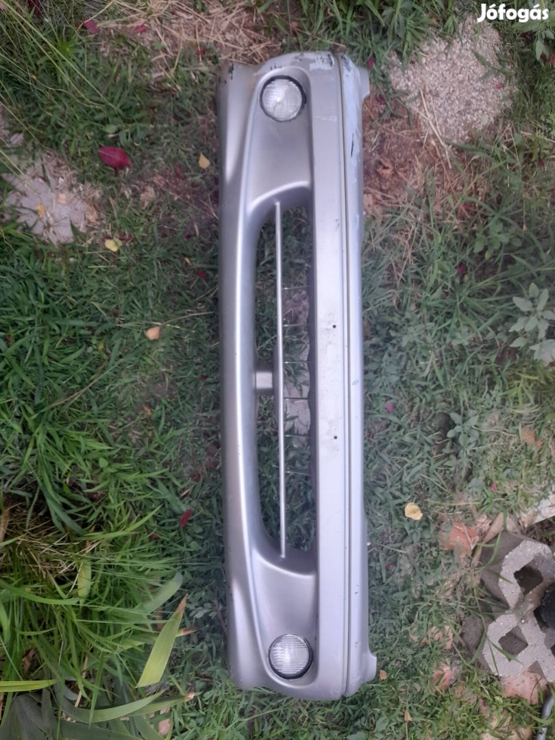 Suzuki Swift első lökhárító (1997-2003 évjárat)