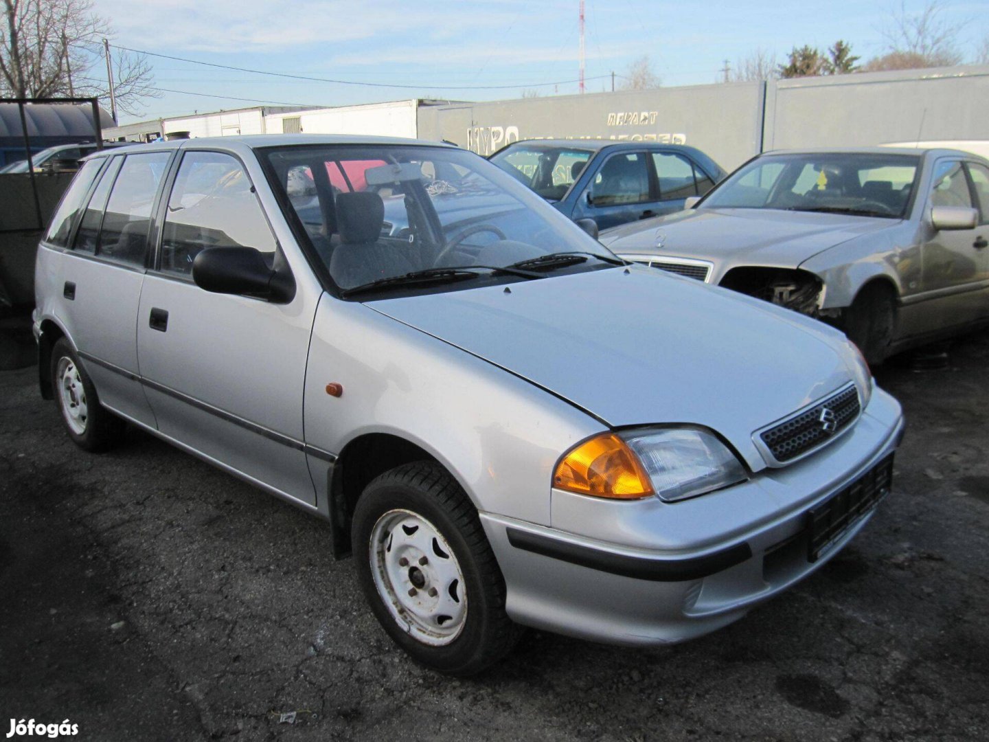 Suzuki Swift használt bontott alkatrészek eladók