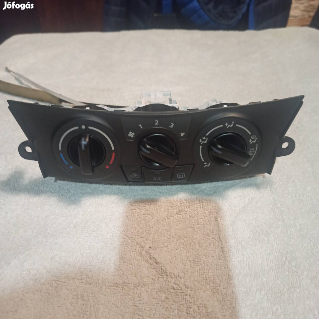 Suzuki Swift hűtés-fűtés szabályzó (klímás)