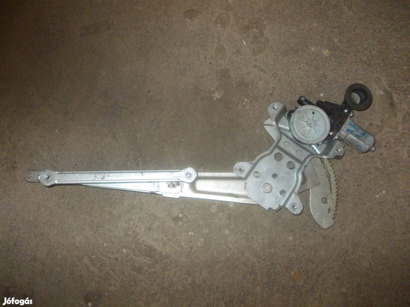 Suzuki Swift jobb első elektromos ablakemelő 2005-2010