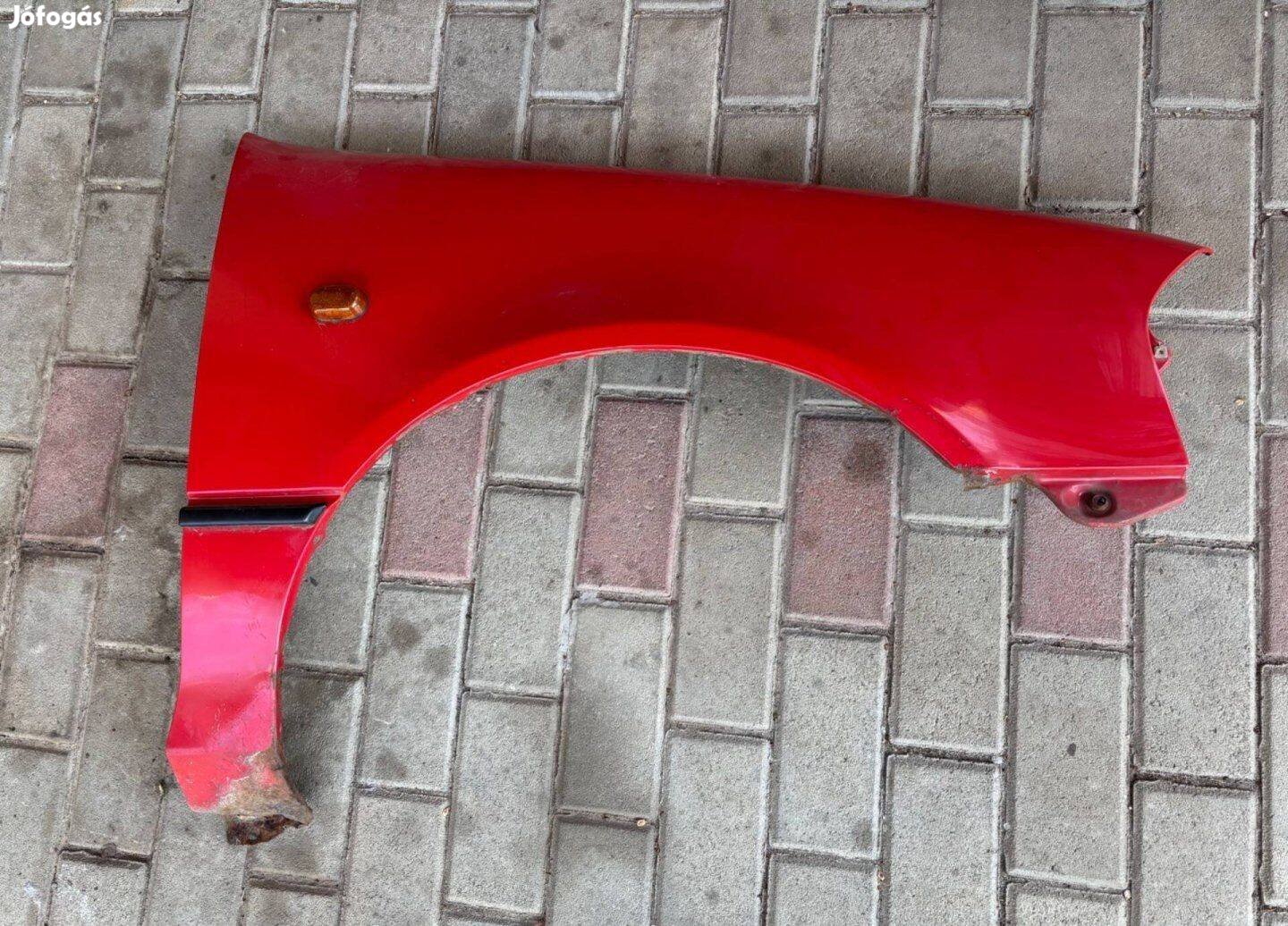 Suzuki Swift jobb első sárvédő z1w