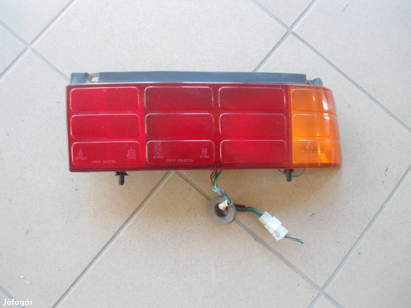 Suzuki Swift jobb hátsó lámpa