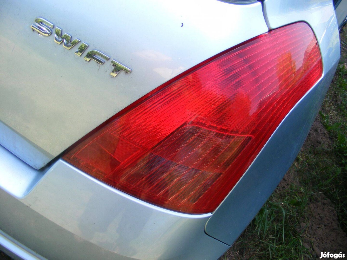 Suzuki Swift jobb hátsó lámpa eladó