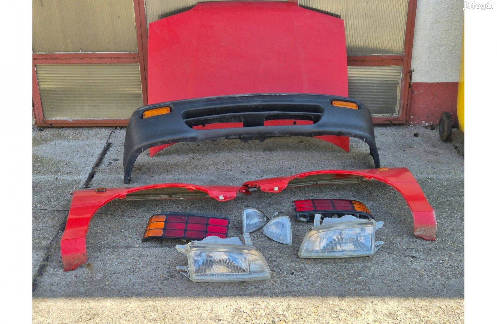 Suzuki Swift karosszéria elemek 1989-1996 közöttihez