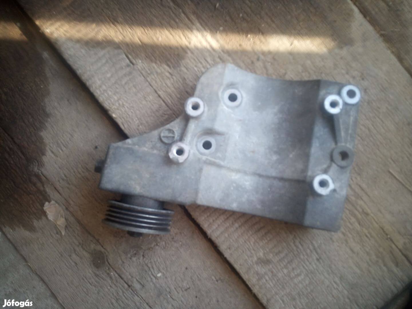 Suzuki Swift klima tarto konzol