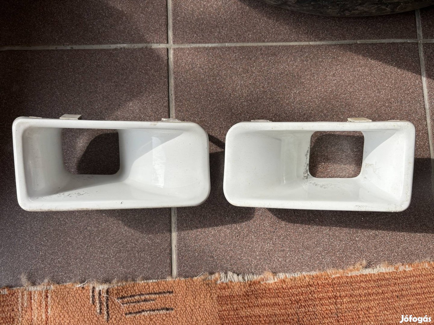 Suzuki Swift kocka ködlámpa takaró pár légbeömlő