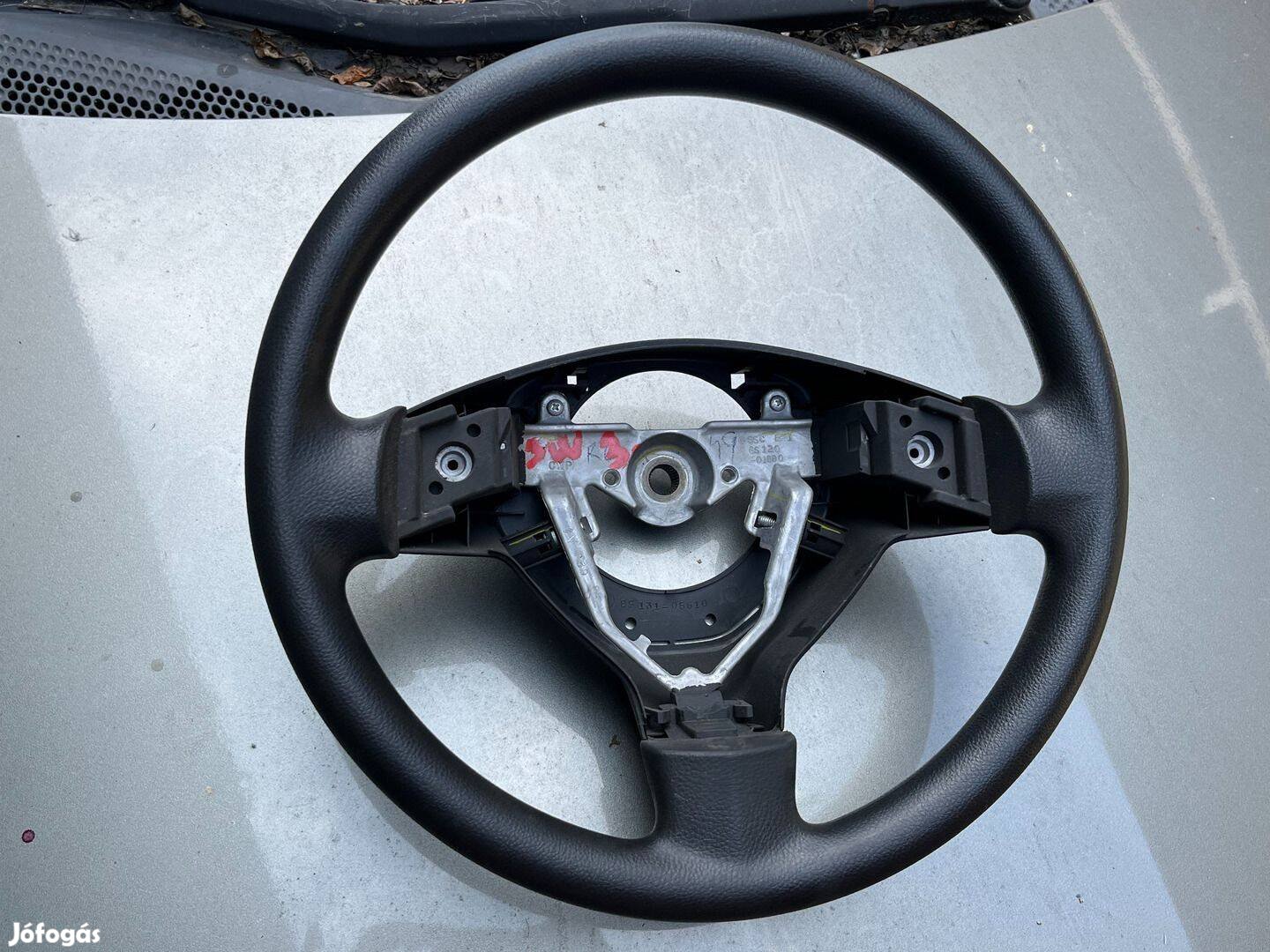 Suzuki Swift kormány kerék eladó