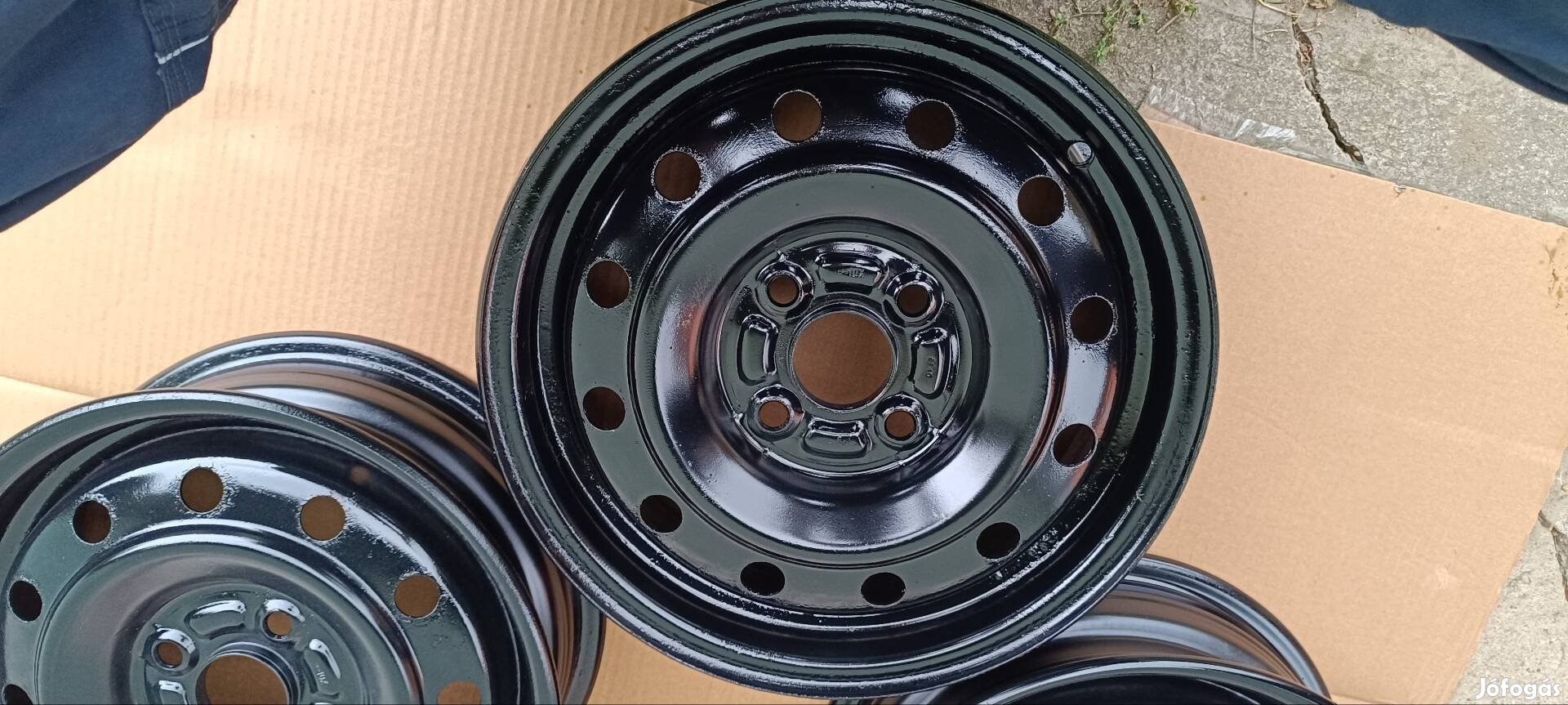 Suzuki Swift lemezfelni