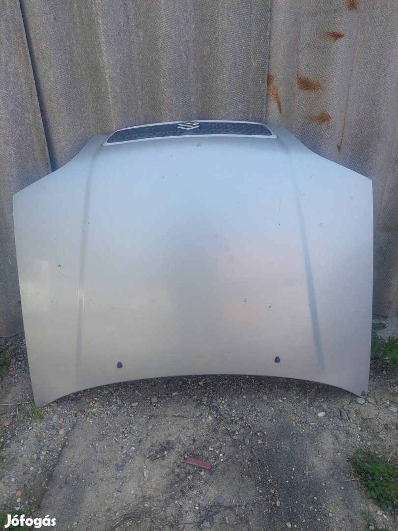 Suzuki Swift motorháztető 