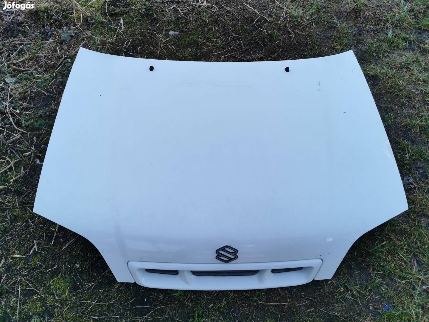 Suzuki Swift motorháztető 