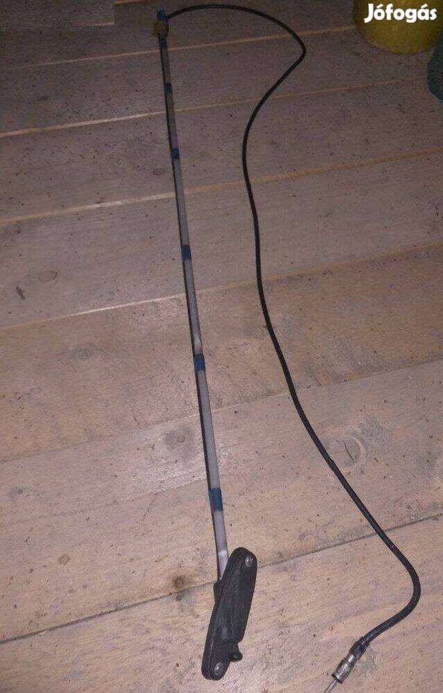 Suzuki Swift tető antenna
