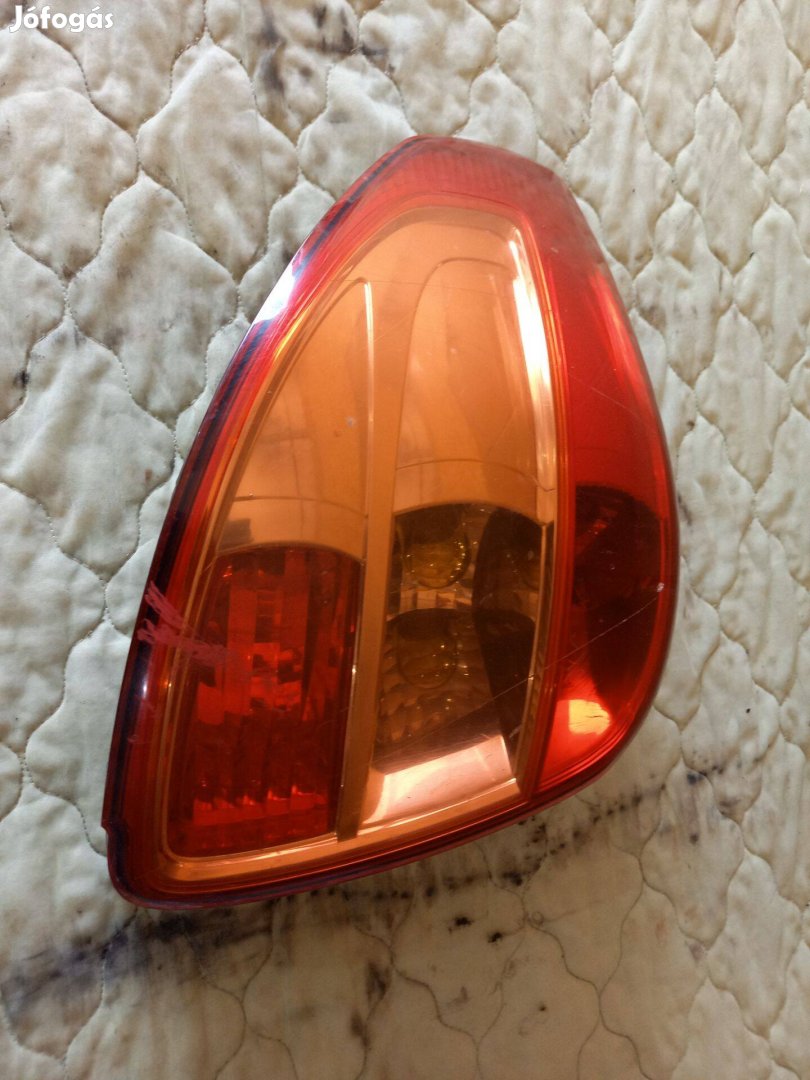 Suzuki Sx4 hátsó lámpa