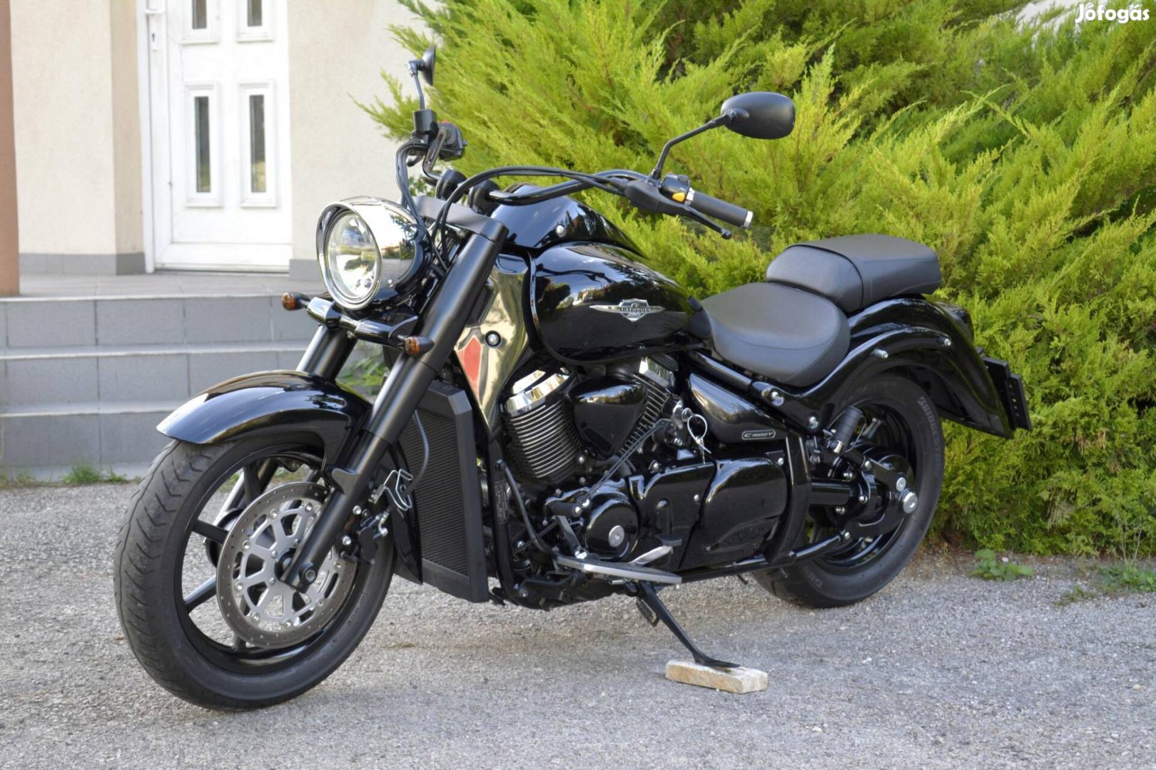 Suzuki VL 1500 (Intruder) 1-Tulaj.KARC és Sérül...