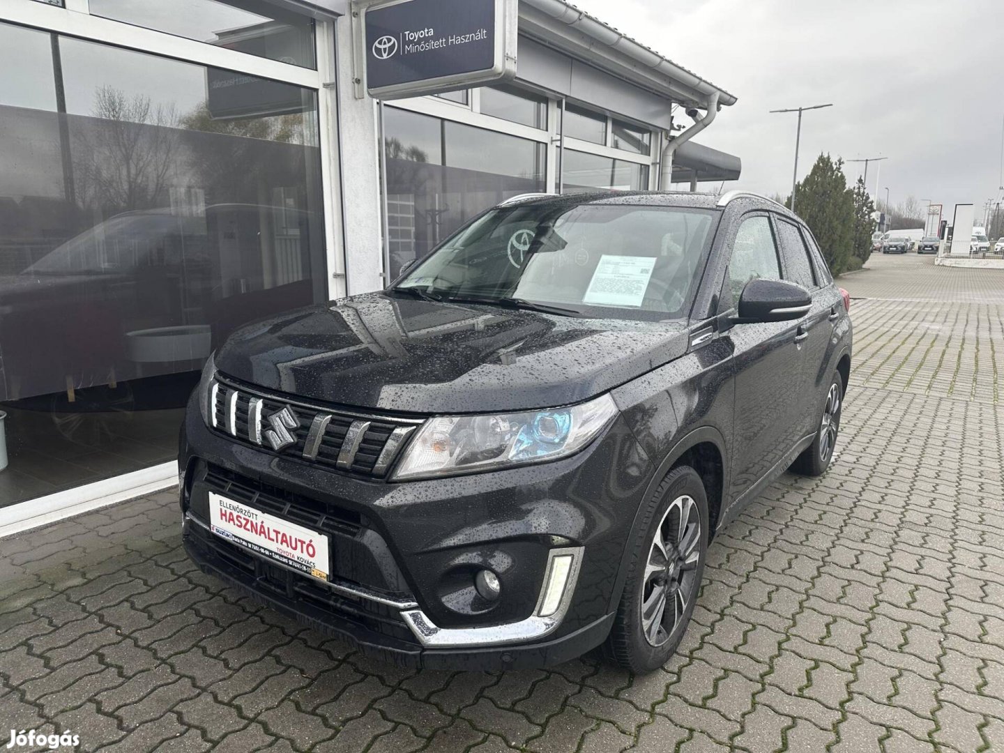 Suzuki Vitara 1.4 GLX Téli szereltkerékkel