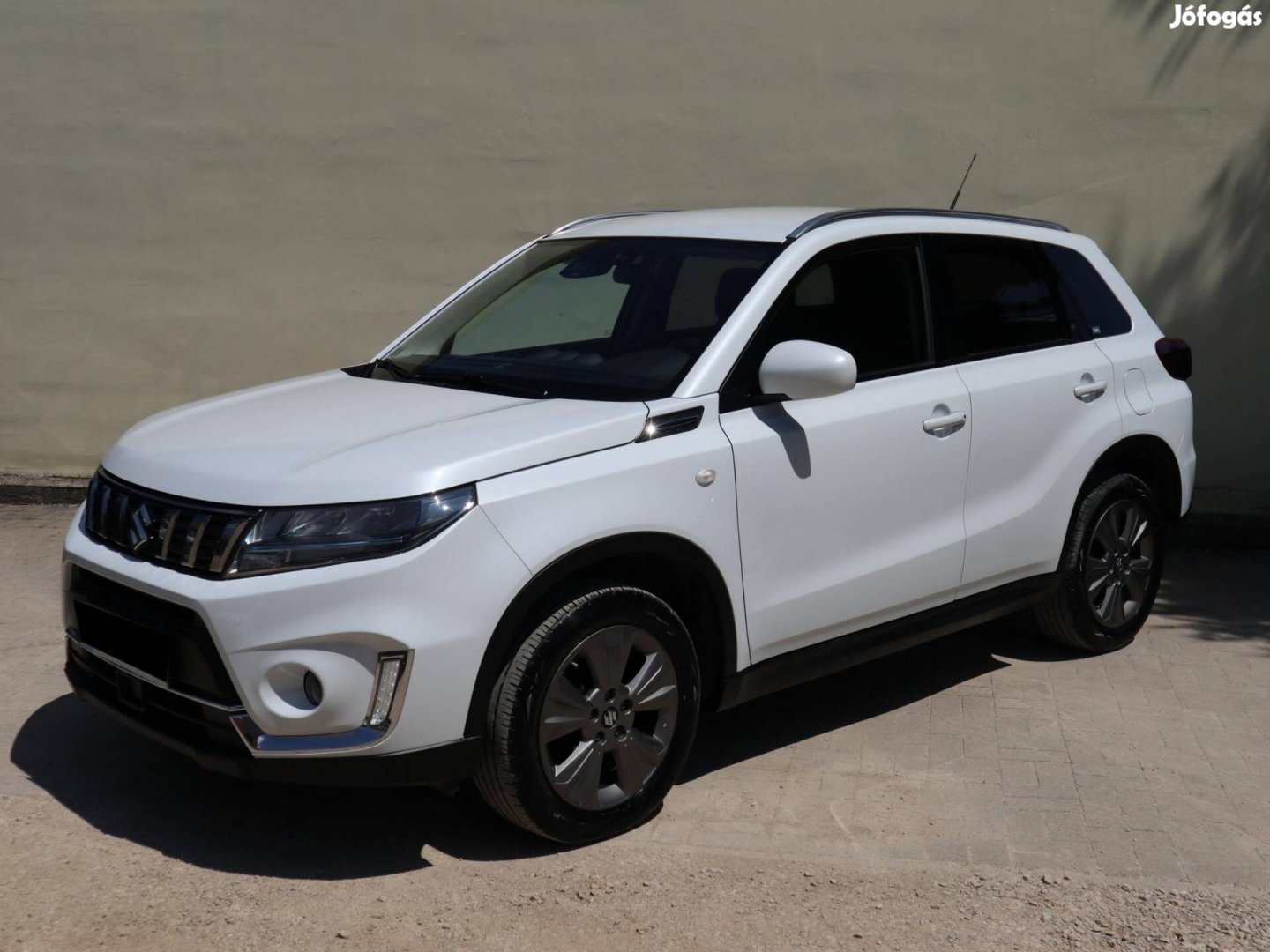 Suzuki Vitara 1.4 Hybrid GL+ Magyarországi - tö...