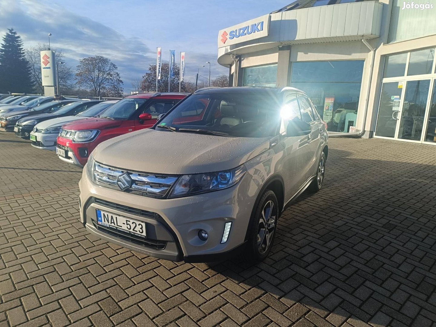 Suzuki Vitara 1.6 GLX Bevizsgált autó garanciával