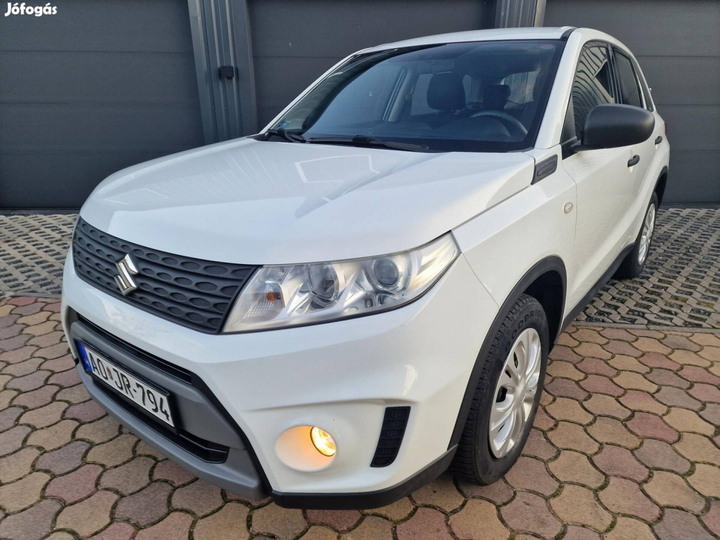 Suzuki Vitara 1.6 GL Szép. Egy Tulaj. Végig VEZ...