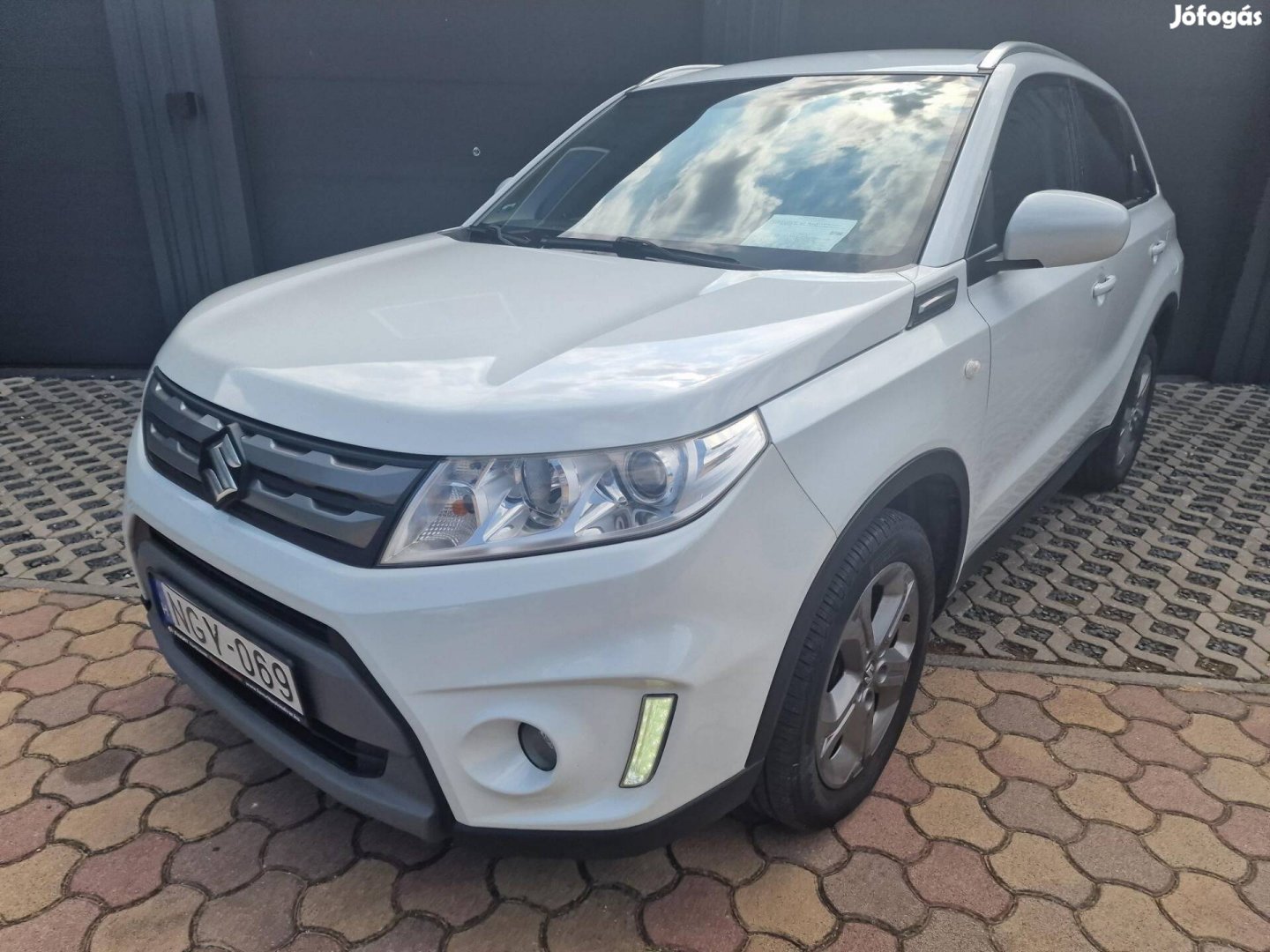 Suzuki Vitara 1.6 GL+ Nagyon Szép Gyöngyház-FEH...