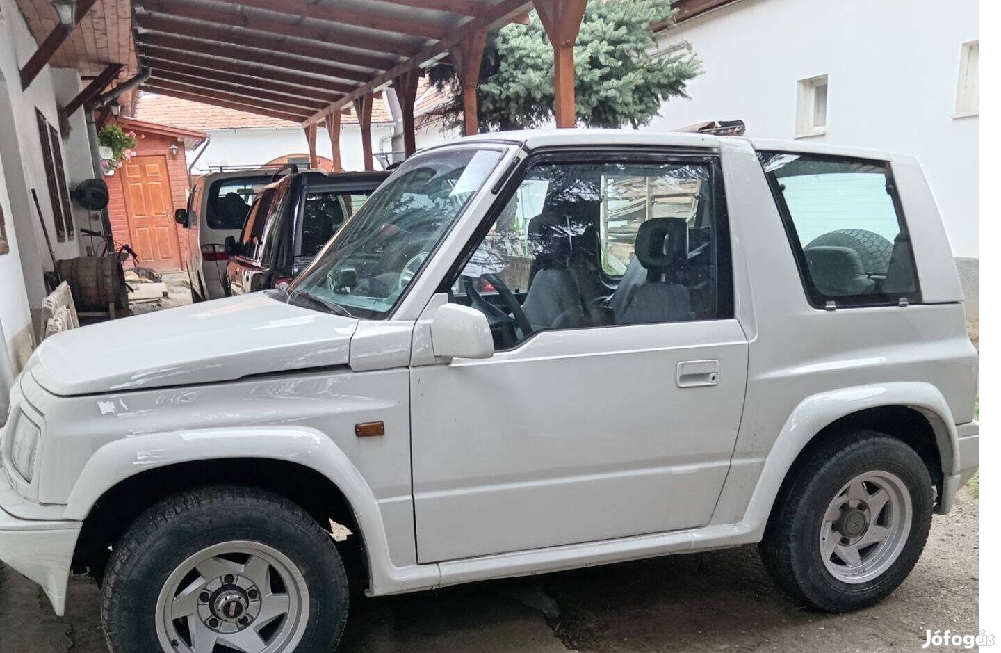 Suzuki Vitara 1,6 benzines, felújitott szép állapotban áron alul eladó