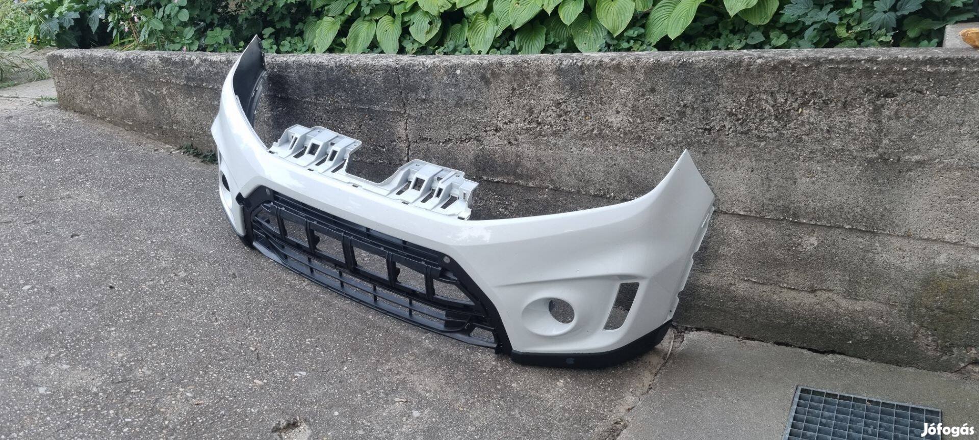 Suzuki Vitara 2015- Első lökhárító 7171154P